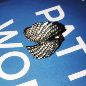 Pandora Phoenix Feather Ring